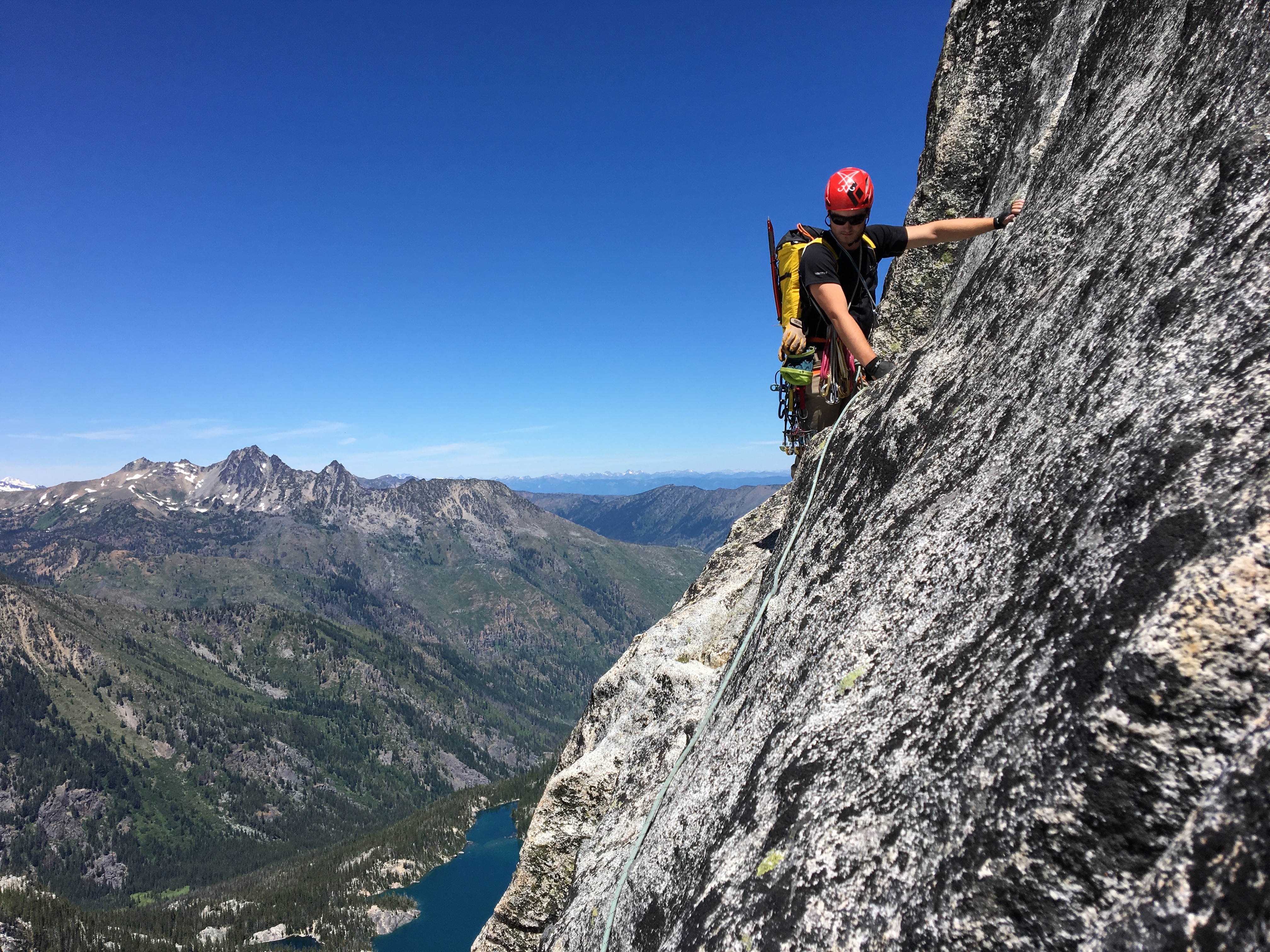 Dragontail Peak – Serpentine Arête (IV 5.8) – SPOKALPINE